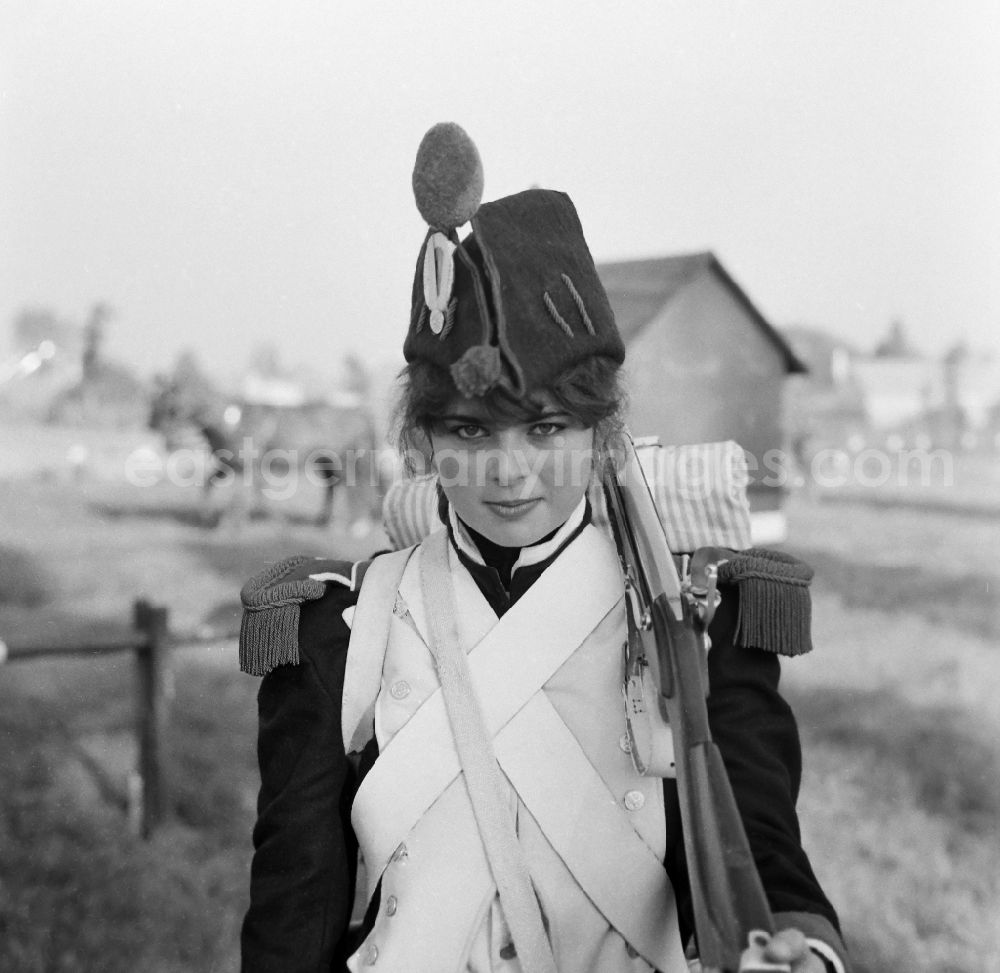 Markkleeberg: Young woman in historical Prussian uniform at the time of the wars of liberation as a member of the working group Wars of Liberation 1813 in Markkleeberg in the state of Saxony on the territory of the former GDR, German Democratic Republic