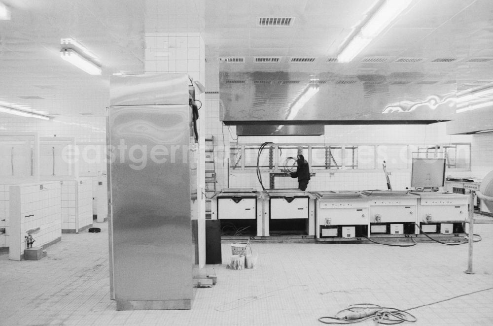 GDR image archive: Berlin - Kitchen Appliances in the Palace of the Republic in Berlin, the former capital of the GDR, the German Democratic Republic