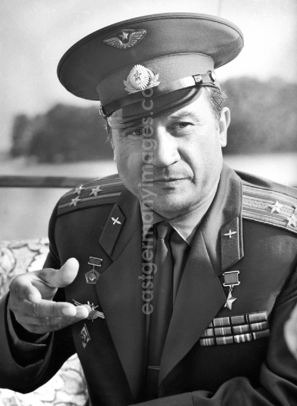 GDR image archive: Swjosdny Gorodok - Sternenstädtchen - Astronaut Colonel Anatoli Wassiljewitsch Filiptschenko in Swjosdny Gorodok - Sternenstaedtchen in Russland