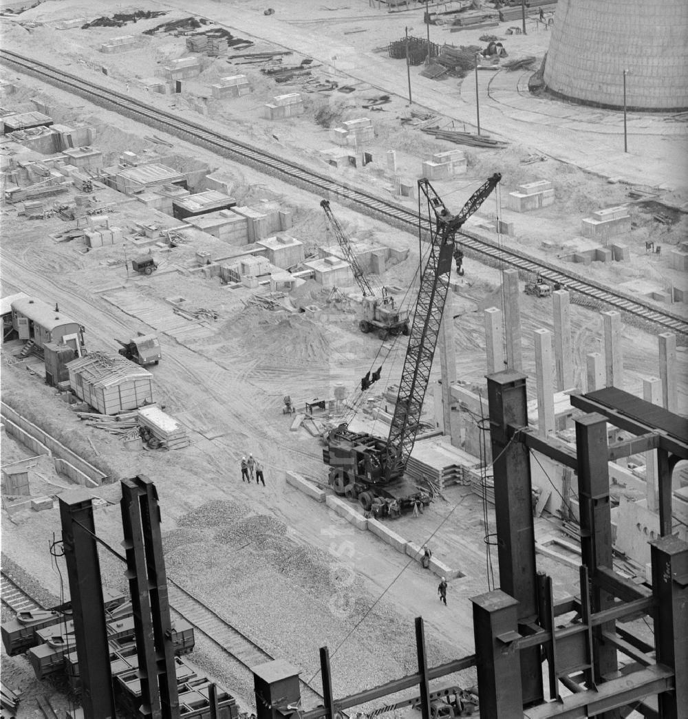 GDR photo archive: Boxberg / Oberlausitz - Construction of the power plant Boxberg in Upper Lusatia in Saxony. It was the largest coal power plant in the GDR. 1966 was built by the VEB BMK coal and energy
