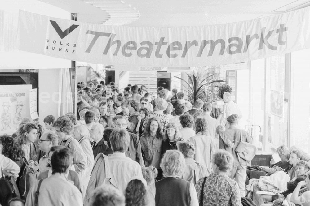 GDR picture archive: Berlin - Cultural supply of creators of literature and theater in the foyer of the Volksbuehne at the fair for public entertainment during the 1st of may in Berlin in Germany