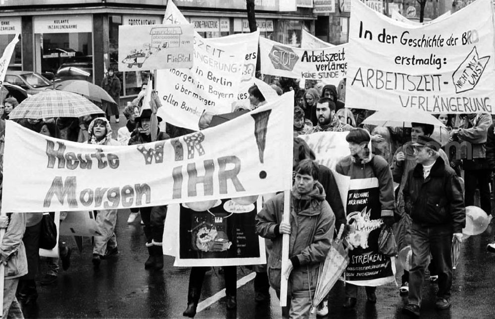 GDR photo archive: Berlin - 25.