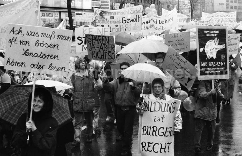 GDR picture archive: Berlin - 25.