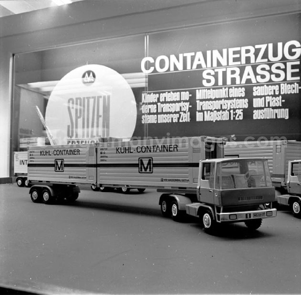 GDR image archive: Leipzig - September 1969 Leipziger Herbstmesse
