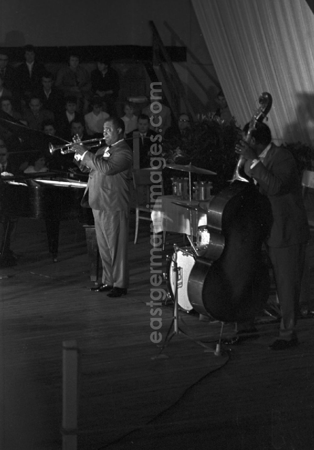 GDR photo archive: Magdeburg - Daniel Louis Satchmo Armstrong (19