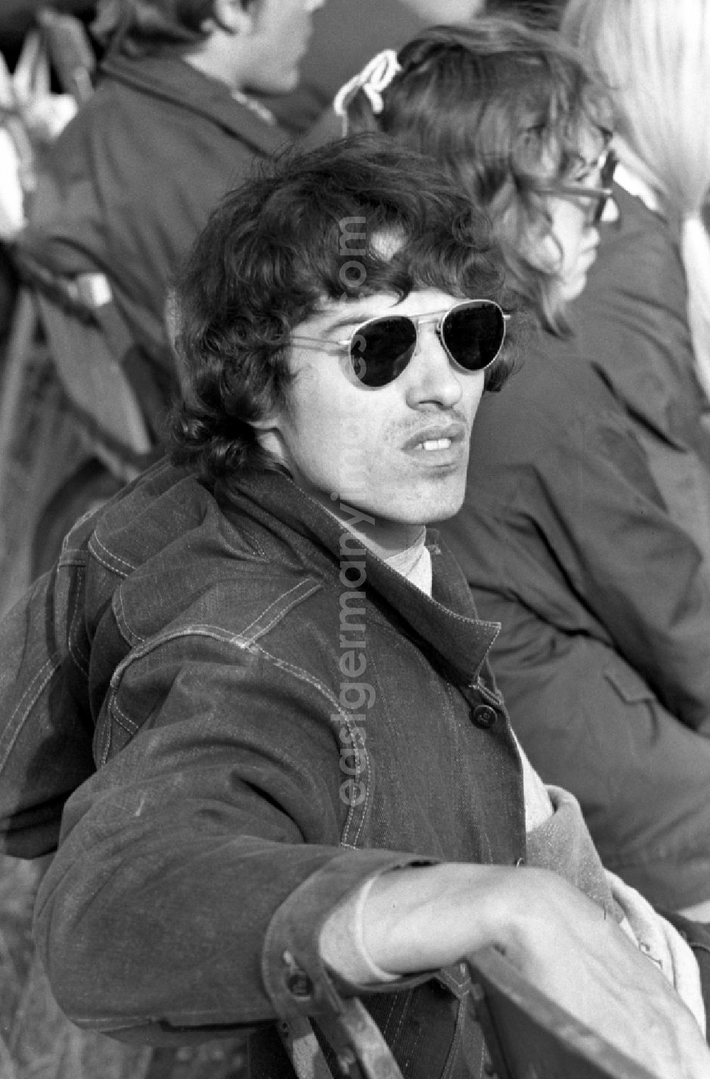 Wanzleben-Börde: Man with sunglasses and jeans at an open-air concert in Wanzleben-Boerde, Saxony-Anhalt in the territory of the former GDR, German Democratic Republic