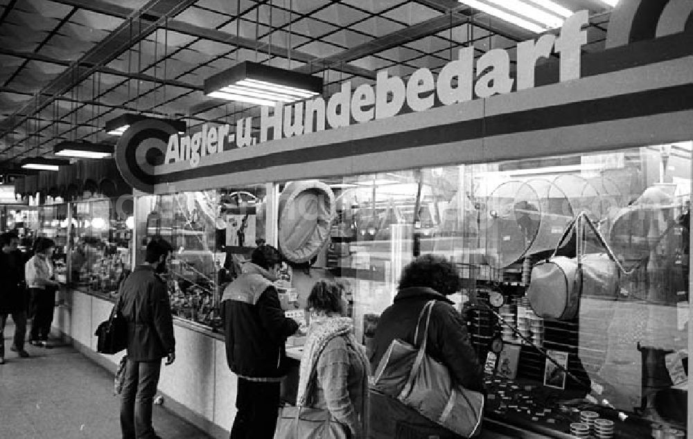 GDR image archive: - 17.11.1986 Markthallen - Impressionen Umschlagnr.: 1265
