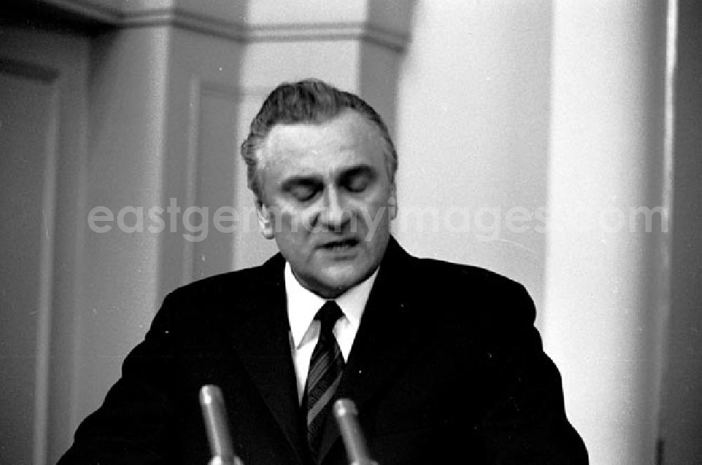 GDR picture archive: Berlin - März 1973 Redner von der wissenschaftlichen Konferenz.