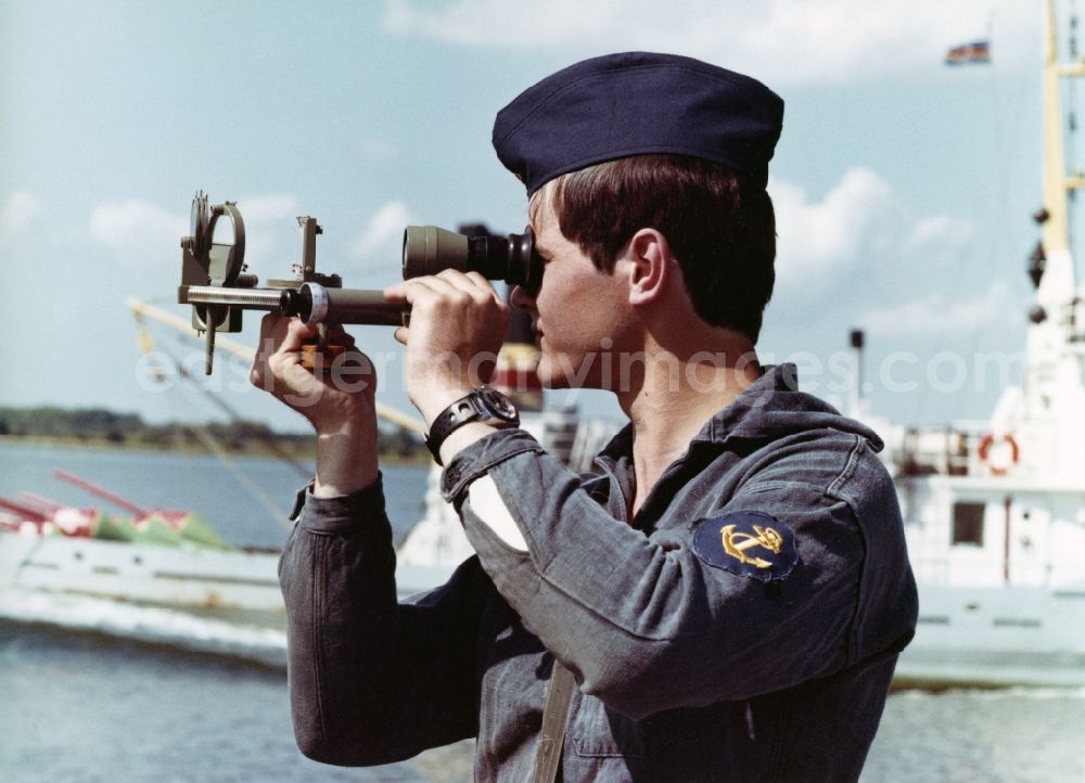 GDR image archive: Rostock - Navigation training with sextant at the border brigade coast of East German border guards