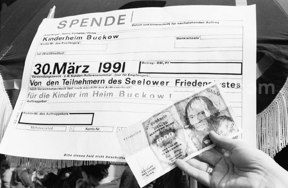 GDR photo archive: - ND - Land Brandenburg Aktion in Seelow Umschlagnummer: 7319