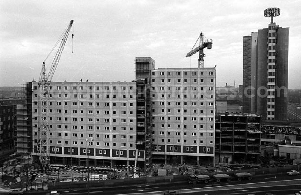 GDR photo archive: Berlin-Mitte - 26.11.1982 Neubau bei Memhardstraße in Berlin-Mitte Umschlagnr.: 1167