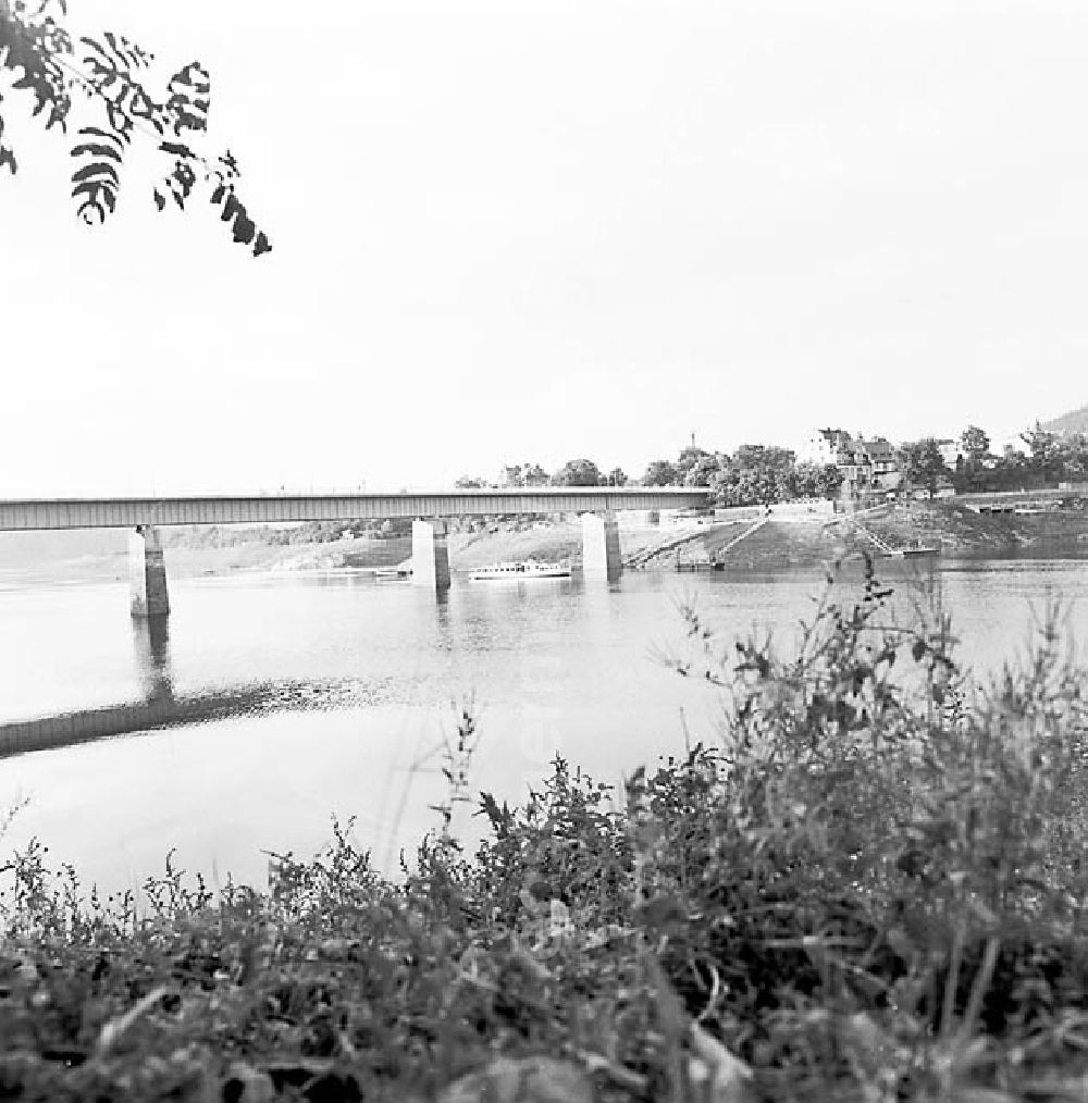 GDR picture archive: Saalburg/ Hessen - 1967 Neue Brücke (240m lang) in Saalburg/ Hessen Umschlagnr.: 11
