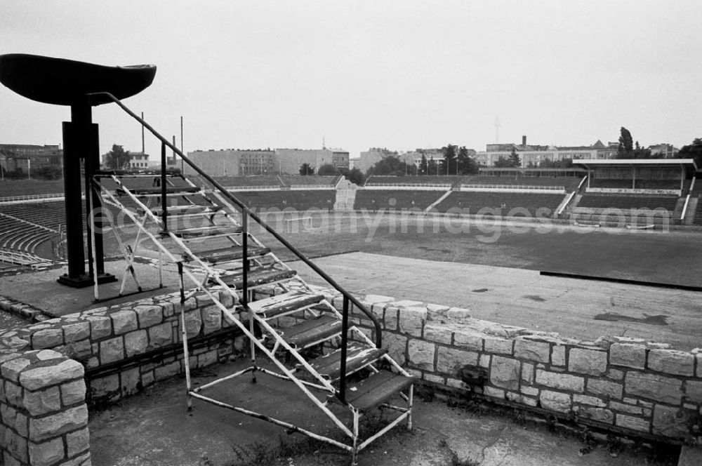 GDR picture archive: Berlin - Olympiahalle am Stadion der Weltjugend Umschlag:7