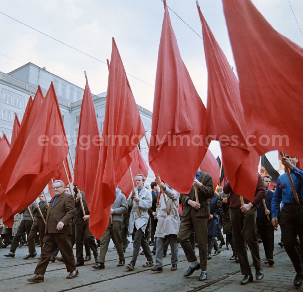 GDR picture archive: Leipzig - Parade with flags during the celebrations of the 1st of May 1964 in the district Mitte in Leipzig in the state Saxony on the territory of the former GDR, German Democratic Republic