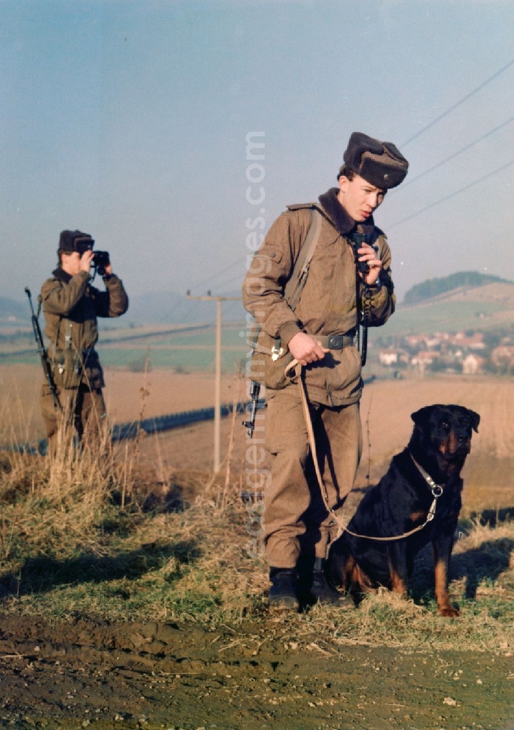 GDR image archive: Kella - Patrol - patrol of soldiers of the East German border troops in border areas - border strip at Kella today's state of Thuringia