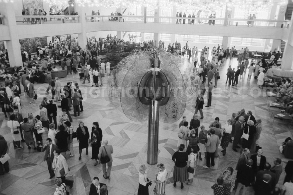 GDR photo archive: Berlin - 9. Pedagogical Congress in Berlin, the former capital of the GDR, the German Democratic Republic