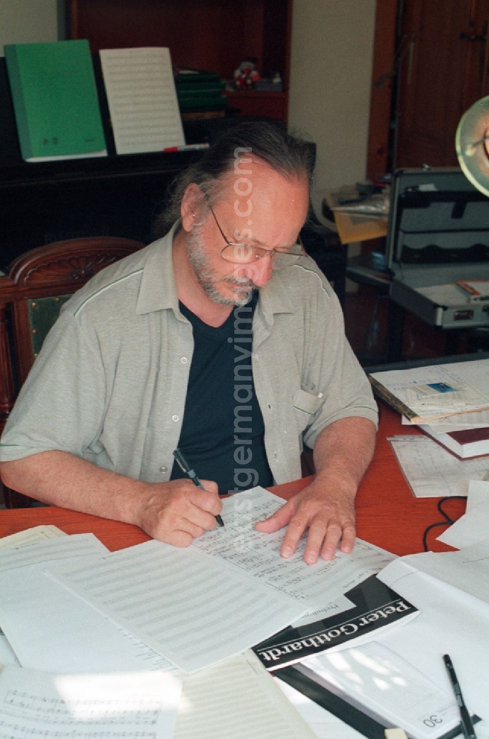 GDR picture archive: Berlin - Peter Gotthardt German composer, musician and publisher in Berlin. He composed more than 50