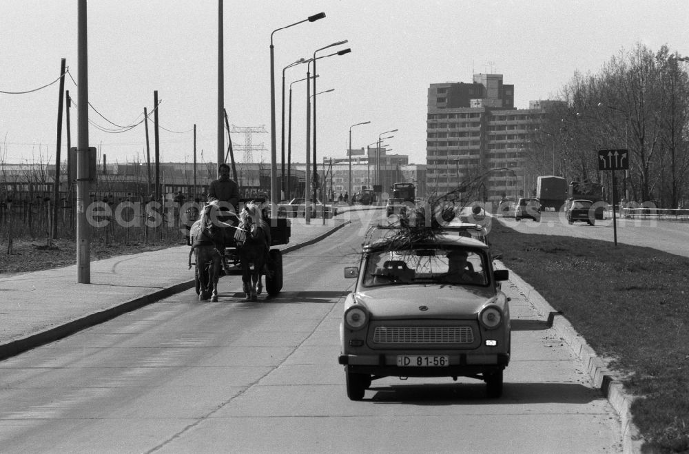 Berlin: Passenger Cars - Motor Vehicles in Road Traffic Trabant 6
