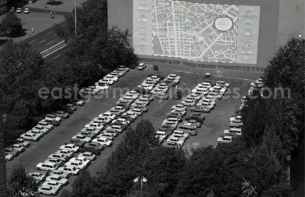 GDR picture archive: Berlin - Cars - motor vehicles in a free public parking lot with automobiles from the Trabant, Wartburg, Lada brands on Breite Strasse in the Mitte district of Berlin East Berlin on the territory of the former GDR, German Democratic Republic