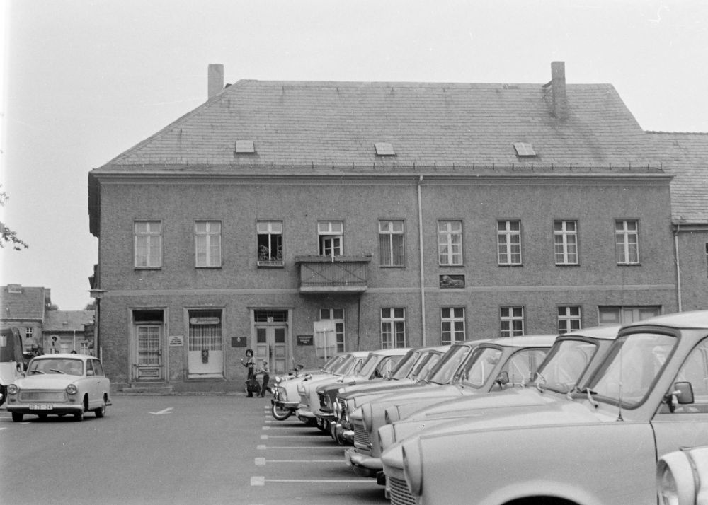 GDR photo archive: Bernau - Cars - motor vehicles in a parking lot with a series of Trabant P 6