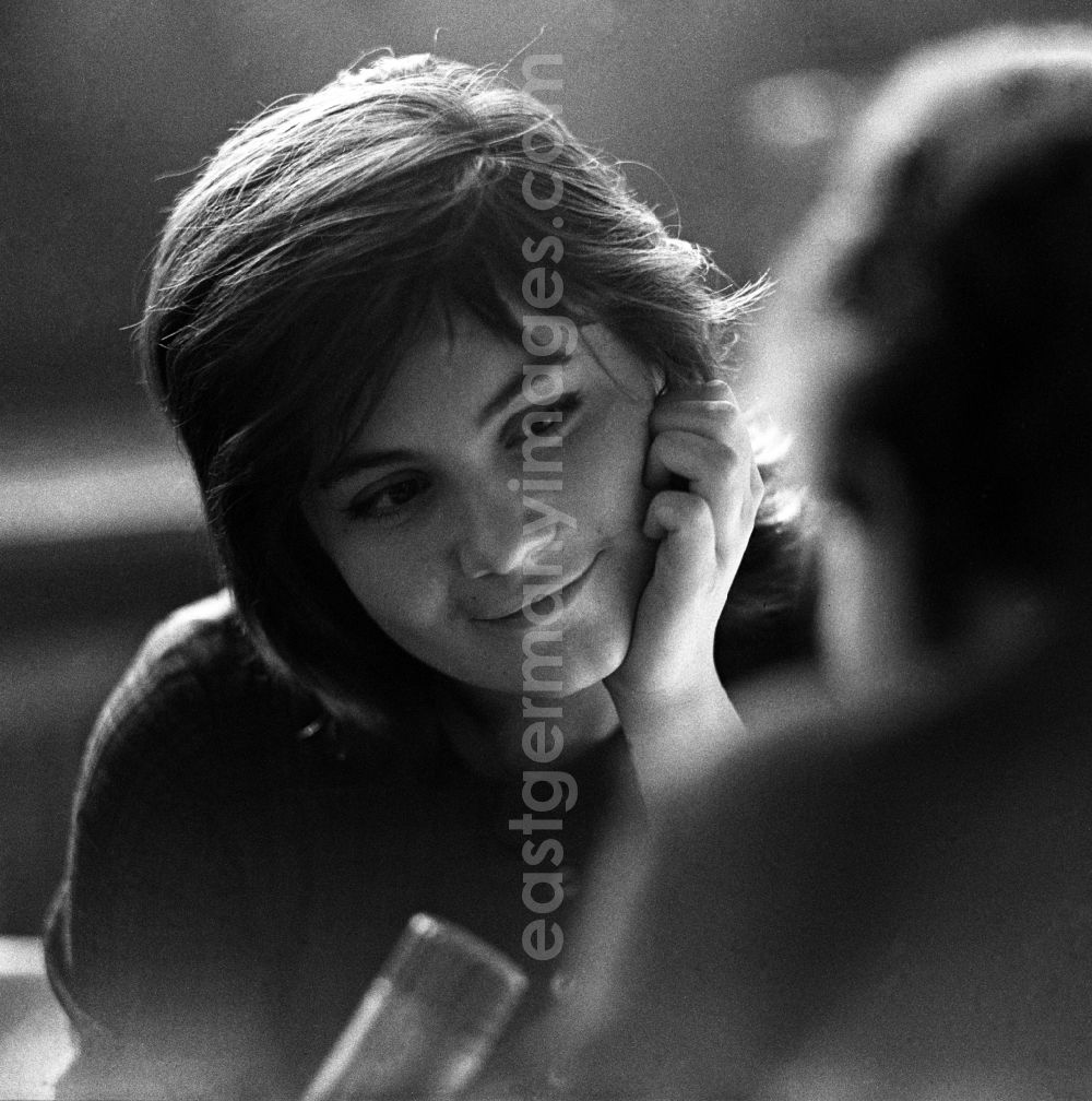 GDR image archive: Berlin - Portrait Valentina Malyavina, Actress in Berlin, the former capital of the GDR, German Democratic Republic
