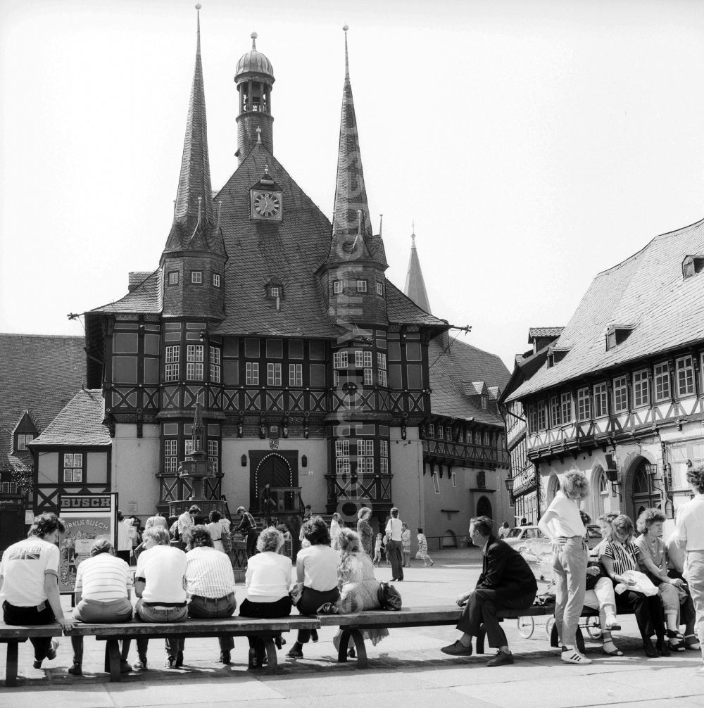 GDR picture archive: Wernigerode - Town Hall Wernigerode on the marketplace in Wernigerode in Saxony-Anhalt on the territory of the former GDR, German Democratic Republic