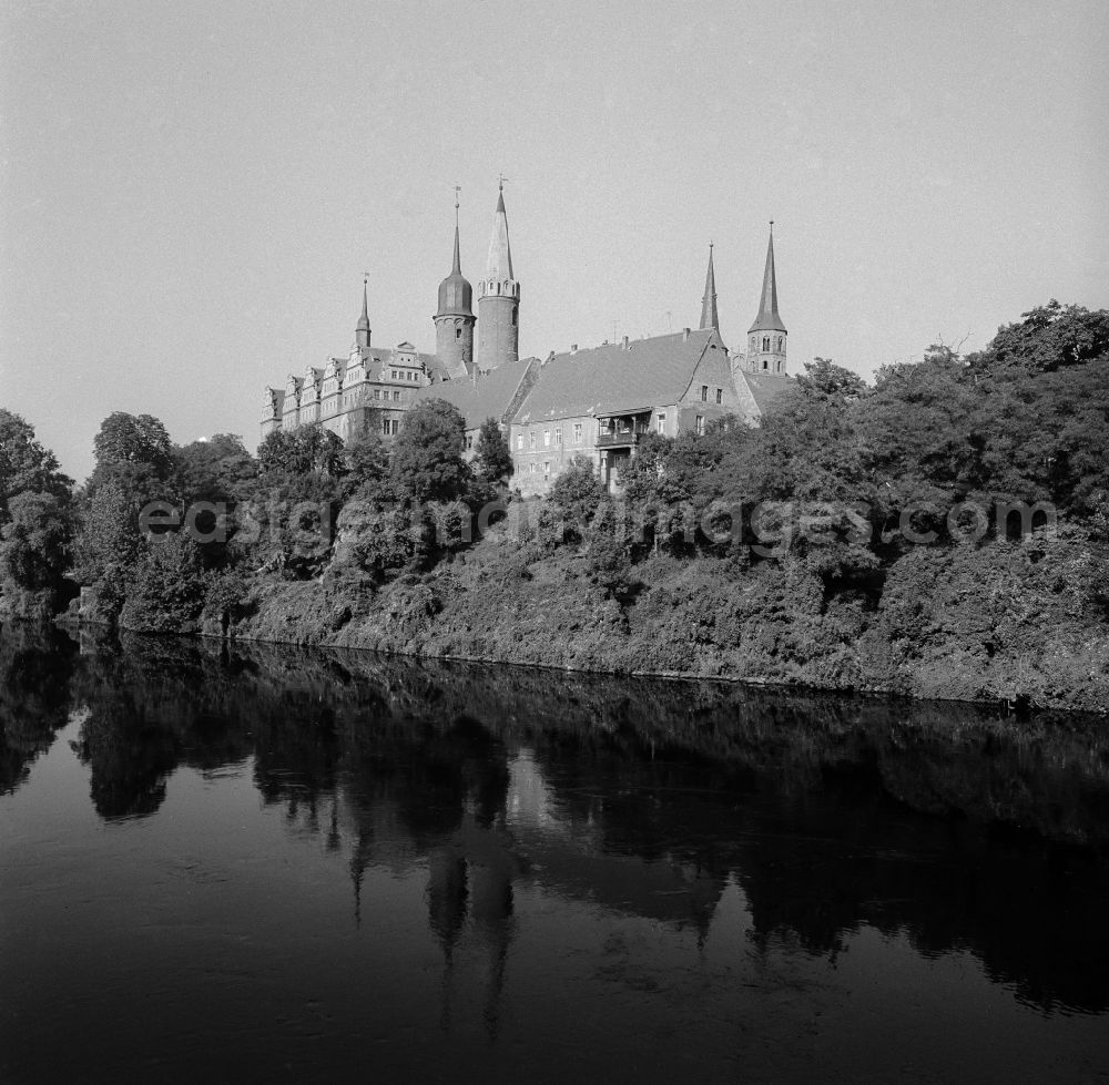 GDR picture archive: Merseburg - The Renaissance Castle Merseburg on the banks of the river Saale in Merseburg in the state of Saxony-Anhalt on the territory of the former GDR, German Democratic Republic