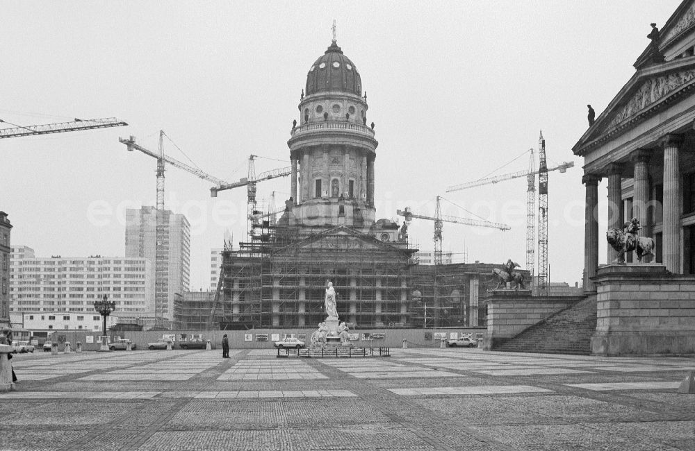 GDR photo archive: Berlin - Reconstruction and restoration of the cathedral - facade and roof of the sacred building Deutscher Dom on the street Gendarmenmarkt in Berlin East Berlin on the territory of the former GDR, German Democratic Republic