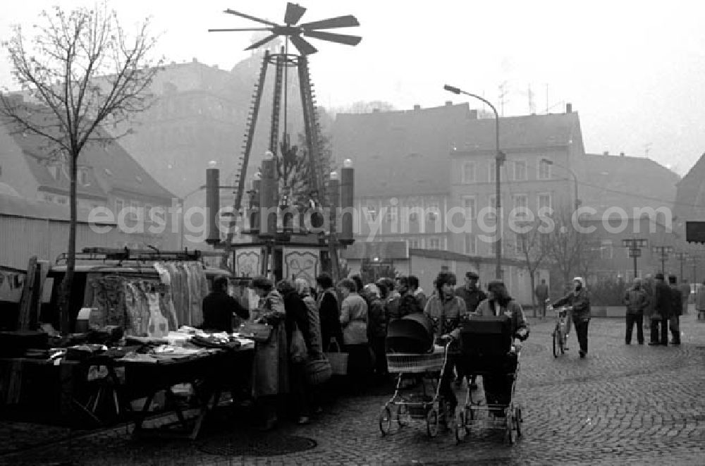 GDR image archive: Weißenfels - 11.12.1986 Rundgang durch die Stadt Weißenfels mit einigen Markten und Sehenswürdigkeiten.