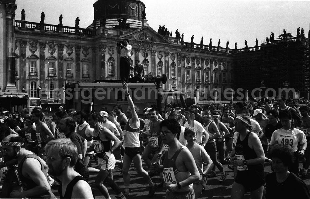 Potsdam: Teilnehmer / Läufer beim Sanssouci Lauf.