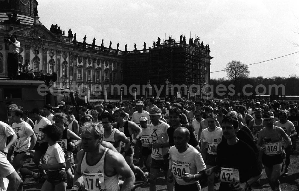 GDR photo archive: - Sanssouci Lauf Umschlag:7358