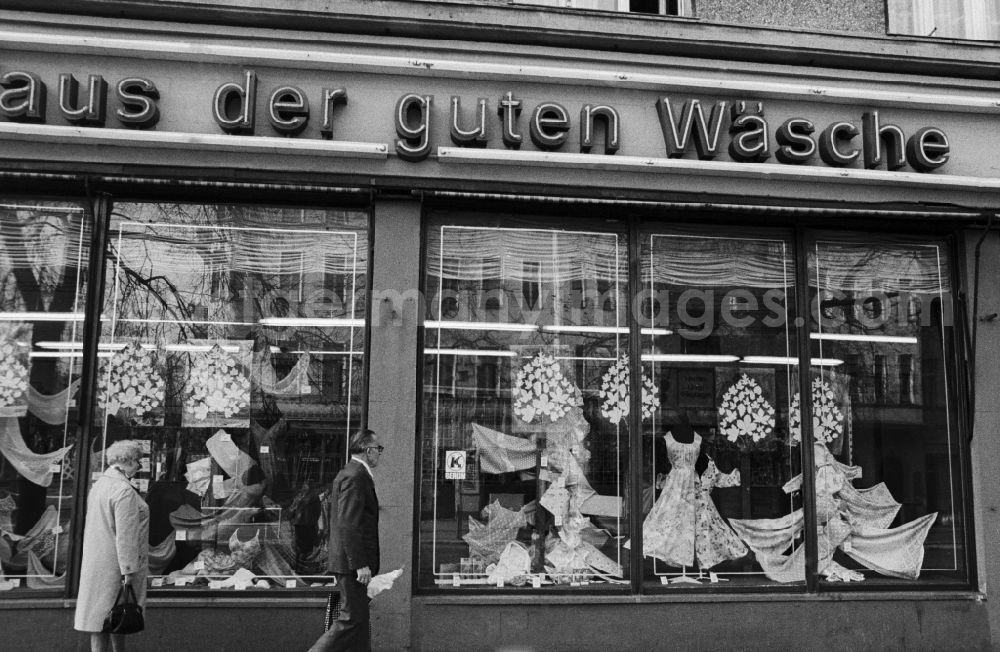 Berlin: Shopwindow for retail store in the road Ossietzkystrasse in Berlin-Pankow