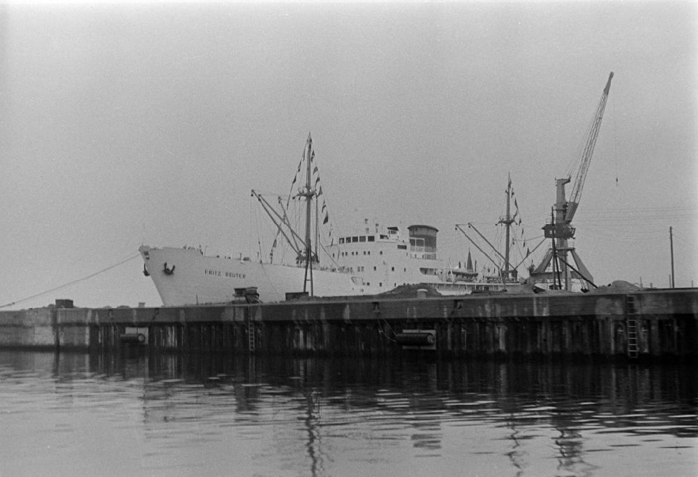 GDR photo archive: Rostock - Loading, supply and unloading of the Danish ship Fritz Reuter at the quays in the harbor area in Rostock, Mecklenburg-Western Pomerania on the territory of the former GDR, German Democratic Republic