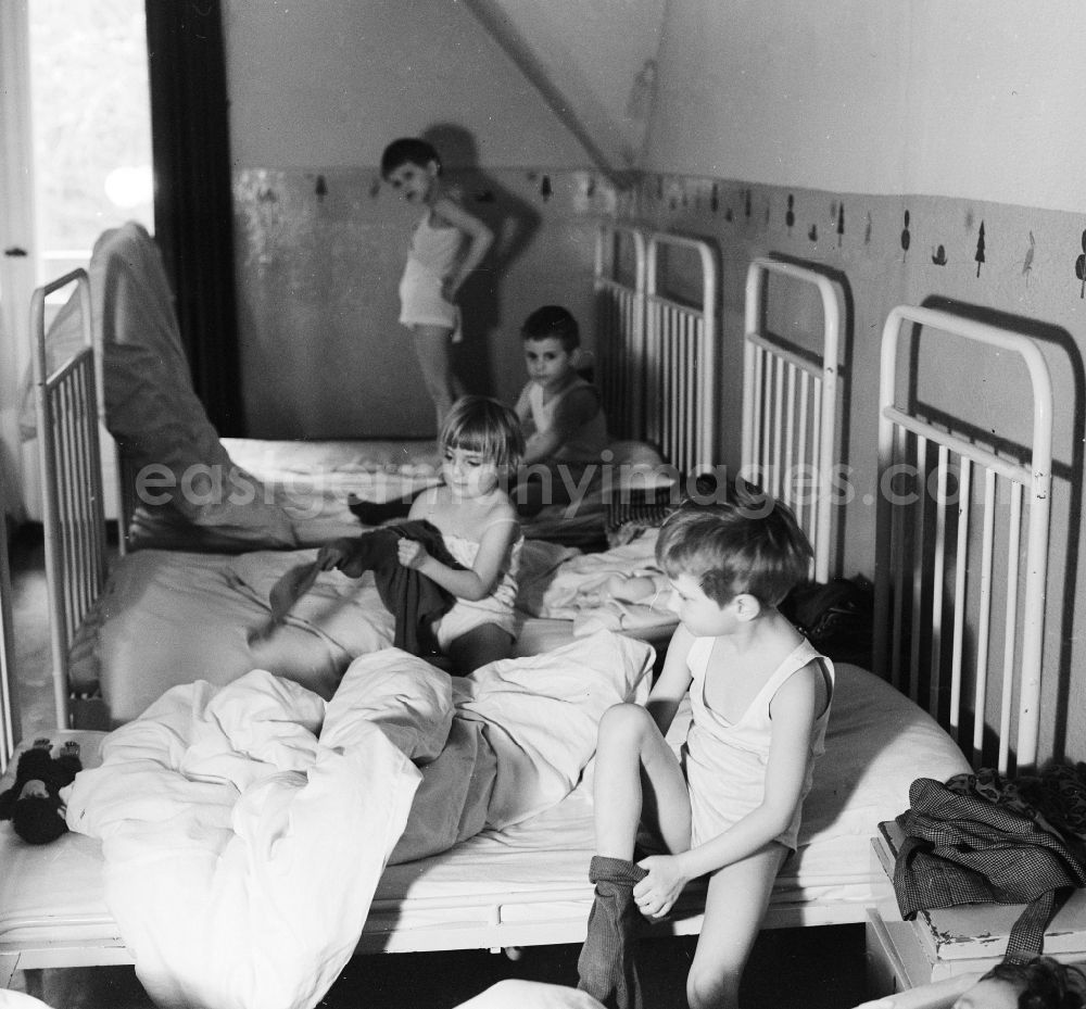 GDR photo archive: Bad Belzig - Dormitory at the child home in bath Belzig in the federal state Brandenburg in the area of the former GDR, German democratic republic