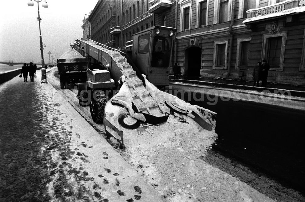 GDR photo archive: Leningrad - Newaufer (