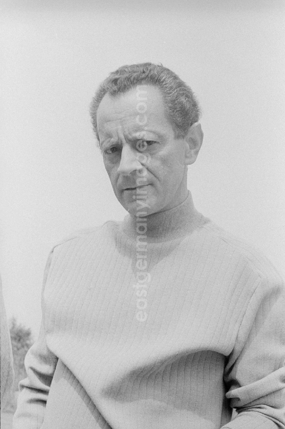 GDR picture archive: Zeuthen - The author Dieter Noll (1927 - 20