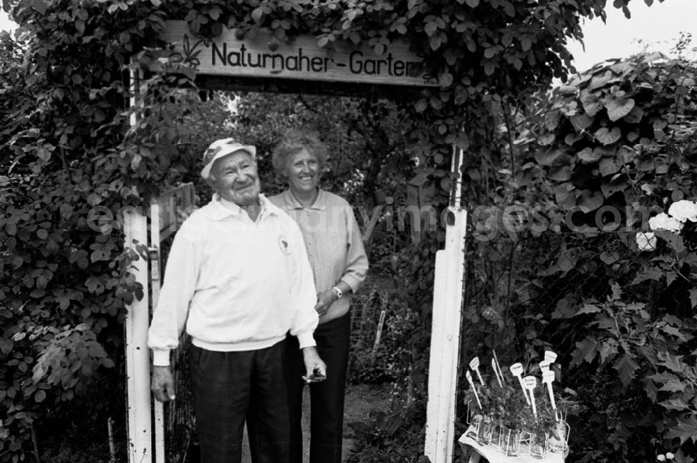 GDR picture archive: unbekannt - Sieger Naturnaher Garten, Kleingartenanlage Roßtrappe 15.