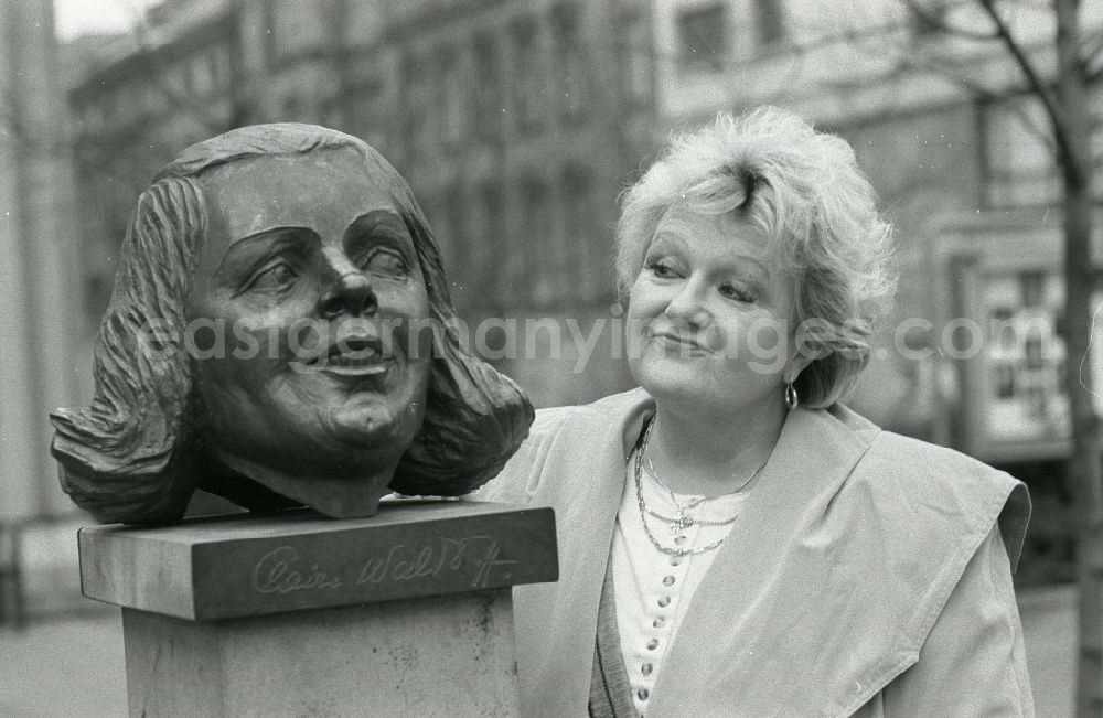 GDR picture archive: Berlin - Portrait shot of the singer and musician Helga Hahnemann in the district Mitte in Berlin Eastberlin on the territory of the former GDR, German Democratic Republic