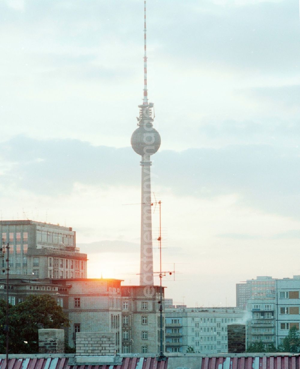GDR photo archive: Berlin - Sunset with the TV Tower in Berlin, the former capital of the GDR, German Democratic Republic