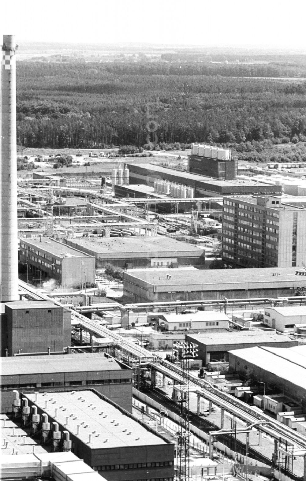 GDR picture archive: Lubmin - Decommissioned nuclear power plant in Lubmin in the state Mecklenburg-Western Pomerania on the territory of the former GDR, German Democratic Republic