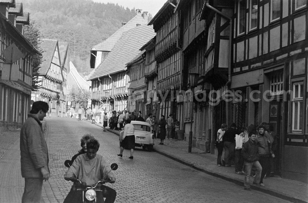 Südharz: Street scene on the street market in the the climatic health resort Stolberg (Harz) South Harz in the federal state Saxony-Anhalt on the territory of the former GDR, German Democratic Republic