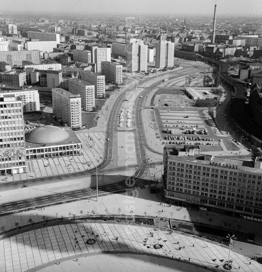 GDR image archive: Berlin - Street course of the Alexander street town outwards on the Alexander's place in Berlin, the former capital of the GDR, German democratic republic