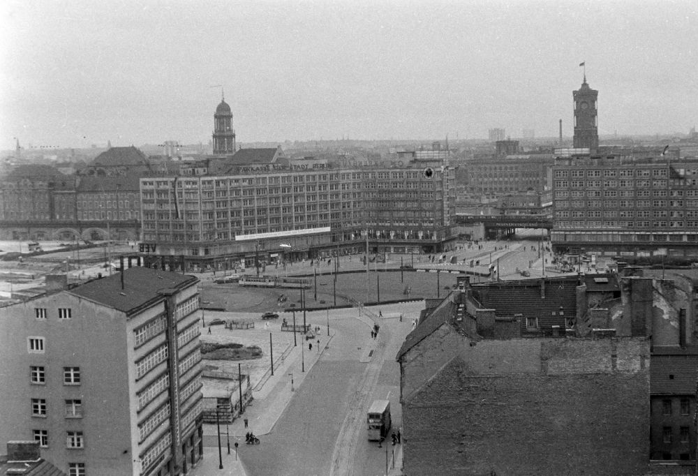 GDR photo archive: Berlin - Road traffic and road conditions in the square area Alexanderplatz in Berlin Eastberlin on the territory of the former GDR, German Democratic Republic