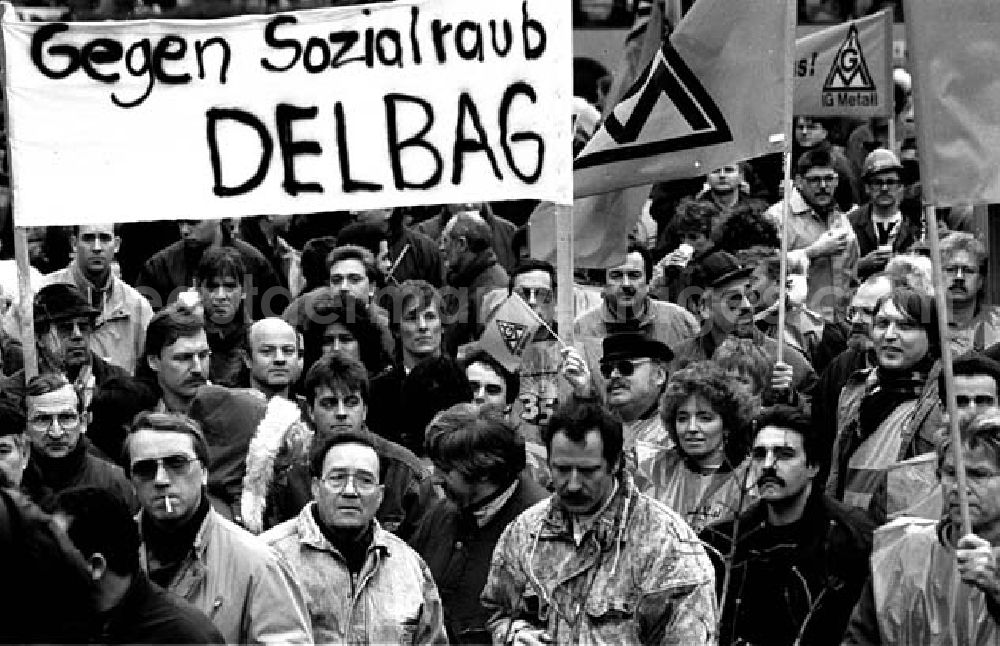 GDR picture archive: Berlin - Umschlagsnr.: 1994-24