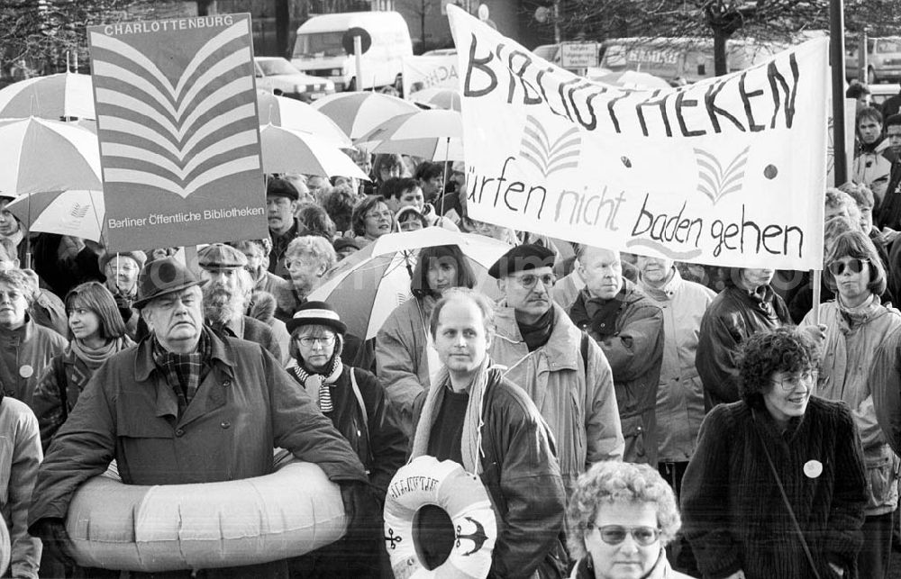 GDR image archive: Berlin - Umschlagsnr.: 1993-26