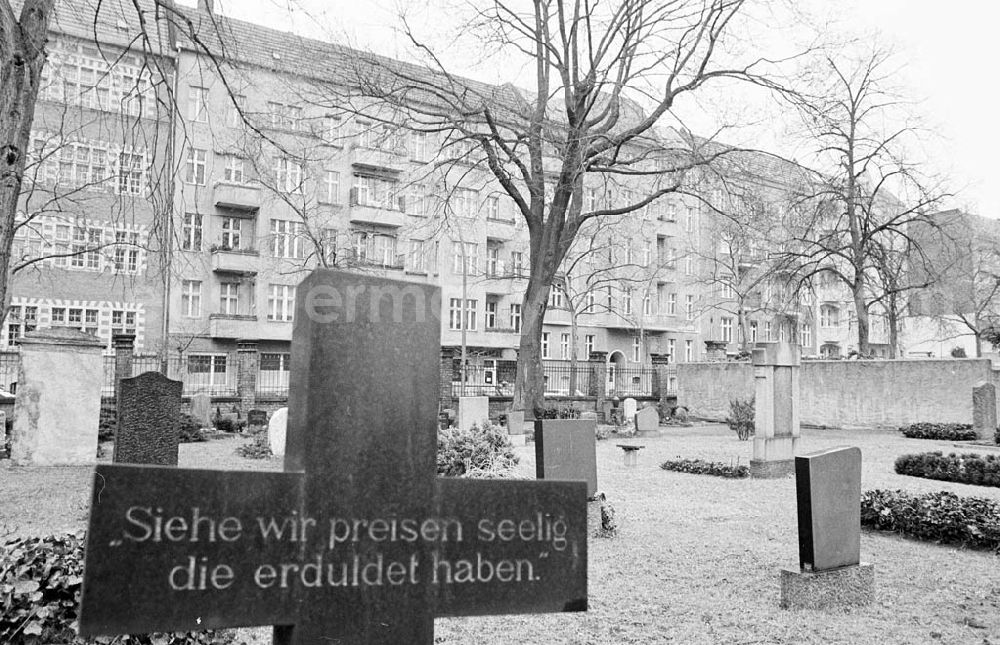 GDR picture archive: Berlin - Umschlagsnr.: 1993-48 (b)