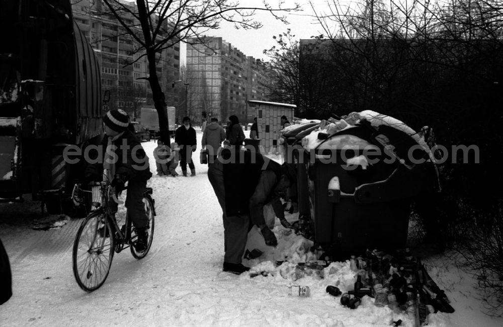 GDR image archive: - Umwelt Berlin Umschlagnummer: 7166