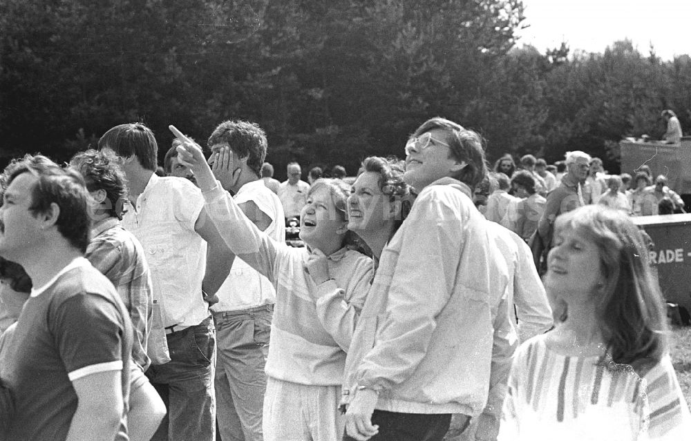 GDR picture archive: Borkheide - Event and demonstration at the airfield festival on the 75th anniversary of the first German post flight in Borkheide in the state of Brandenburg in the area of the former GDR, German Democratic Republic