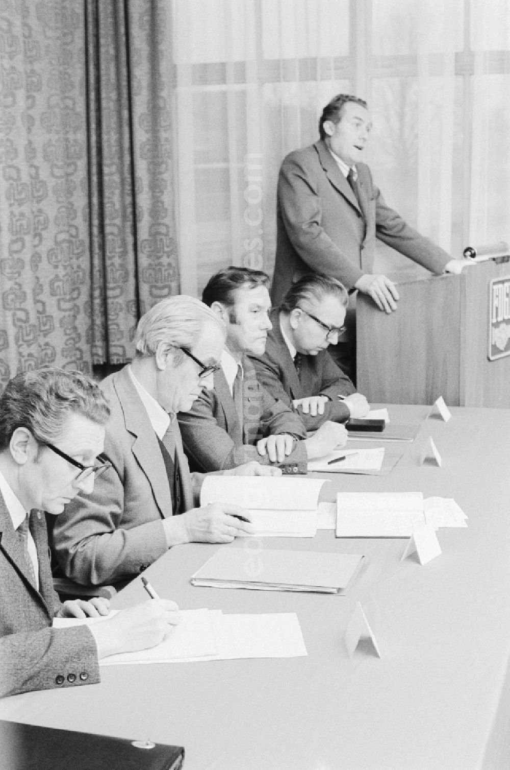 GDR image archive: Berlin - Meeting in the Academy of Sciences in Berlin, the former capital of the GDR, the German Democratic Republic