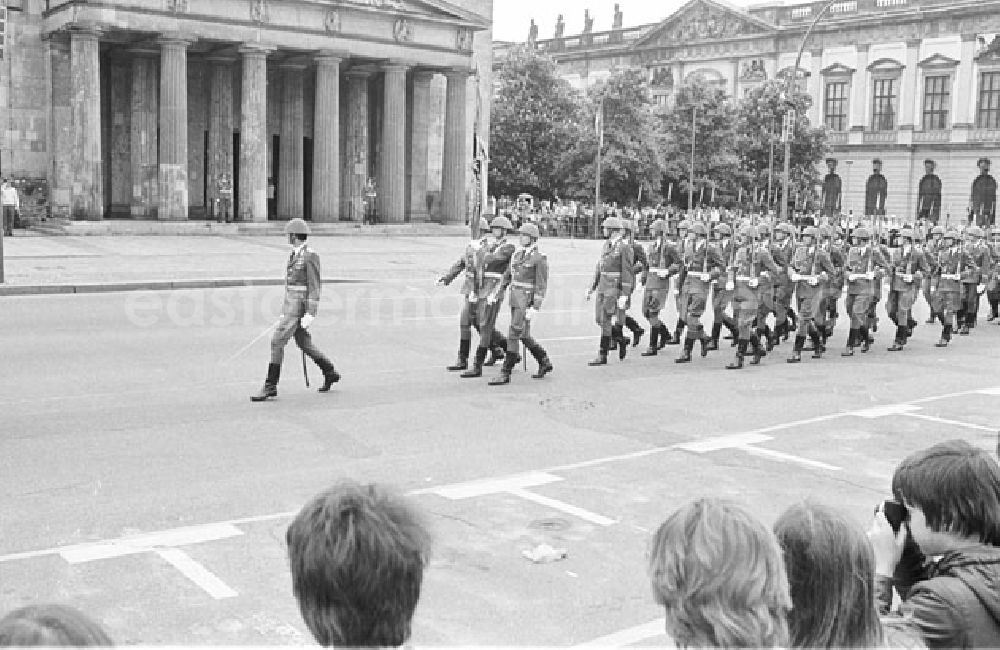 GDR photo archive: Berlin Mitte - 08.